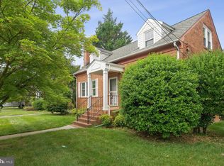 2124 N Troy St, Arlington, VA 22201