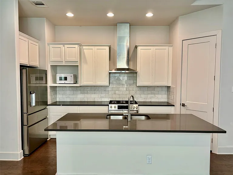900 Old Mill Rd #28 — Photo 6