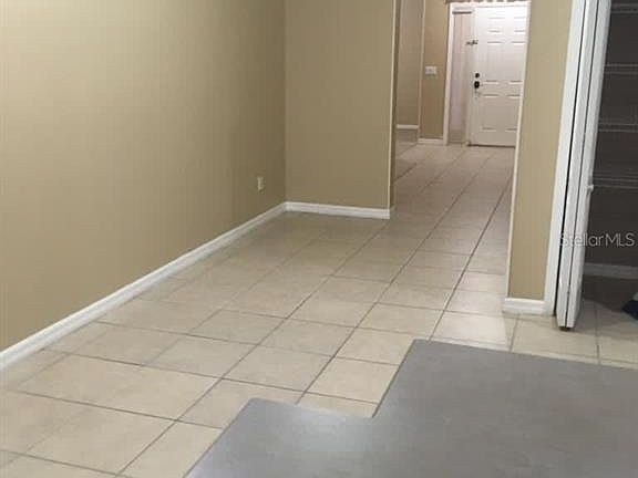 5th image of 2102 Senate Ave