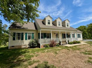 443 Grace Johnson Rd, Kents Store, VA 23084
