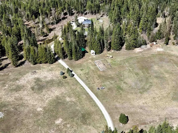 1471 Old Highway Two Loop, Moyie Springs, ID 83845