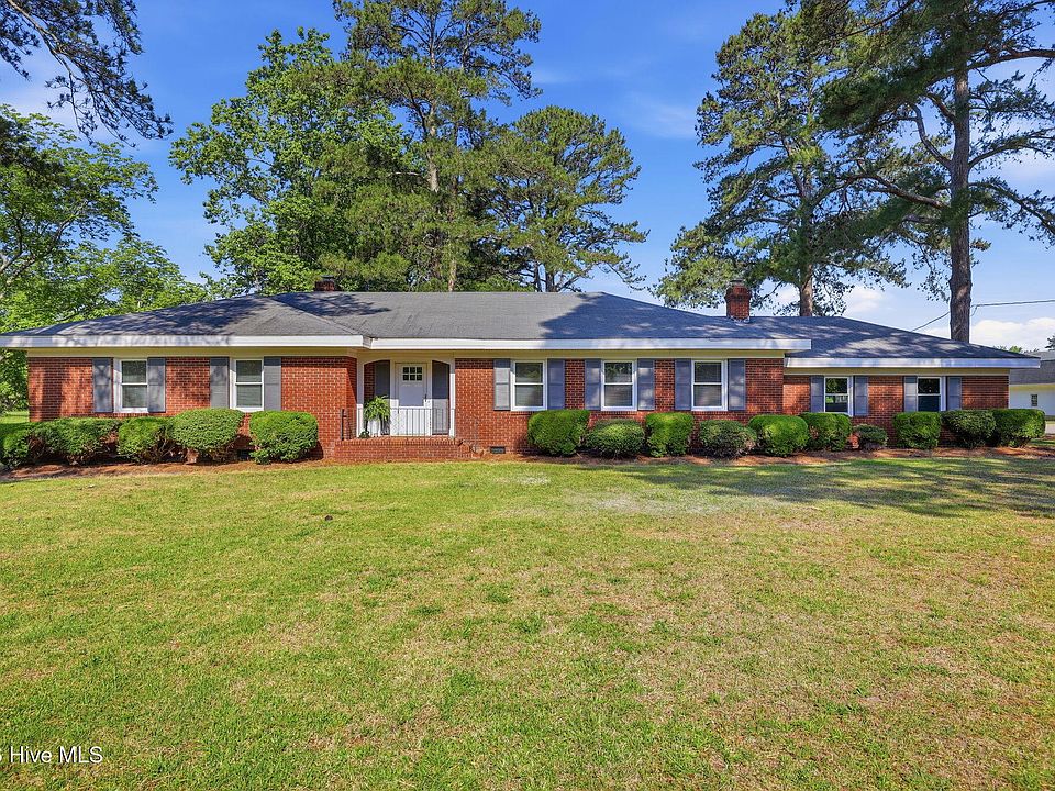 1st image of 1416 Clarksville Drive