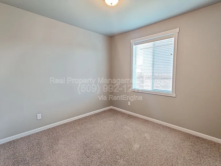 8304 Gardner St — Photo 18