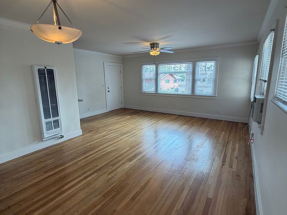 4th image of 207 Mira Mar Ave APT A