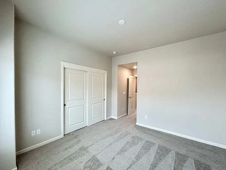 7211 NW Eleanor Ave — Photo 45