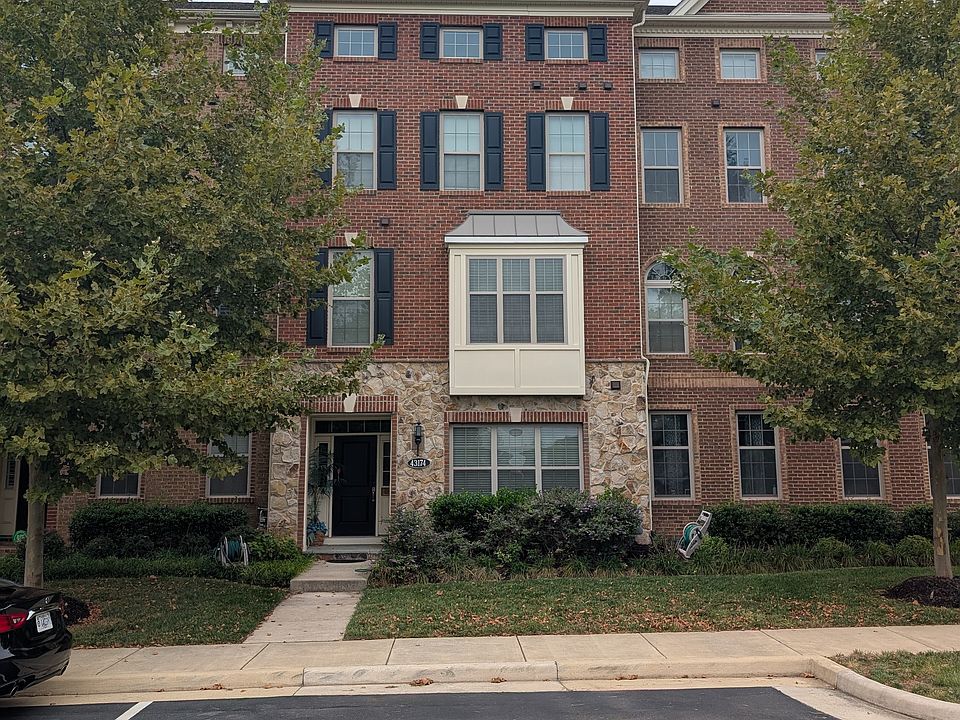 1st image of 43174 Luttrell Sq
