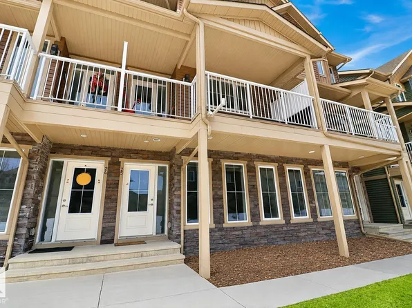 1051 Graydon Hill Blvd SW #25, Edmonton, AB T6W 3C8