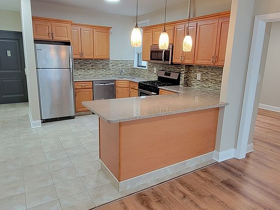 2nd image of 31-49 35th St APT 4