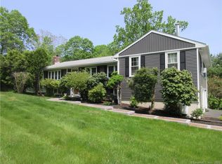 1 Standish Rd, New Milford, CT 06776
