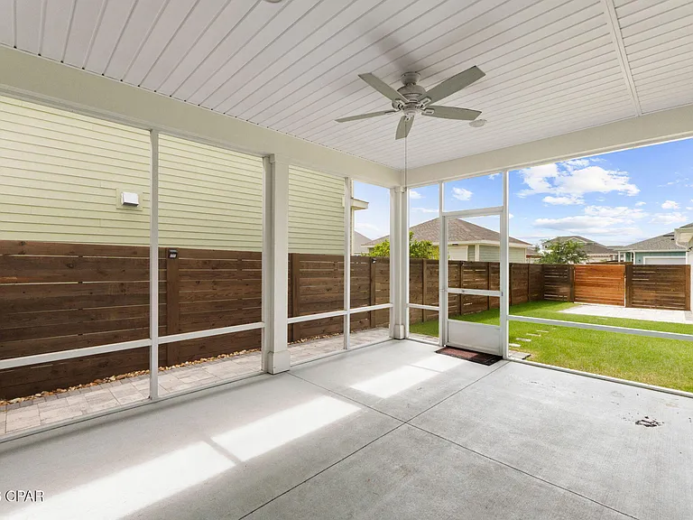 1816 Discovery Loop — Photo 21