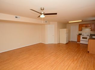 9624 10th Bay St APT 2, Norfolk, VA 23518