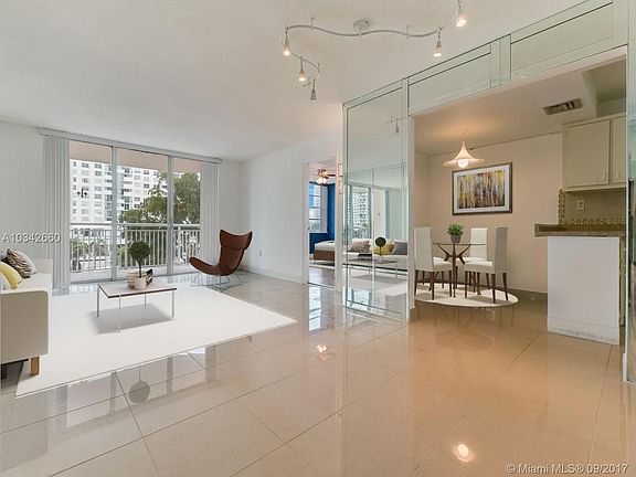 4th image of 18061 Biscayne Blvd APT 302