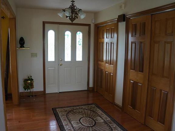 4th image of 4380 Arrowhead Dr NW