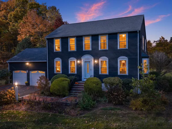 15 Brookview Rd, Millis, MA 02054