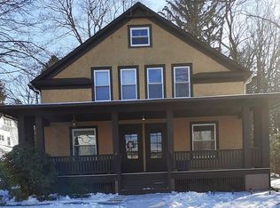 5 Oakland Ct, Warwick, NY 10990