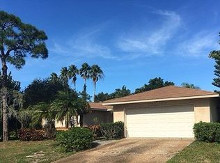 8104 19th Avenue Dr W, Bradenton, FL 34209
