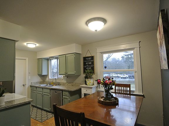 3rd image of 8923 Coronado Ct