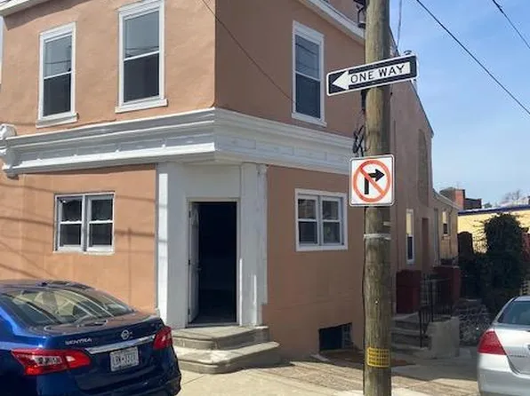 182 Dupont St, Philadelphia, PA 19127
