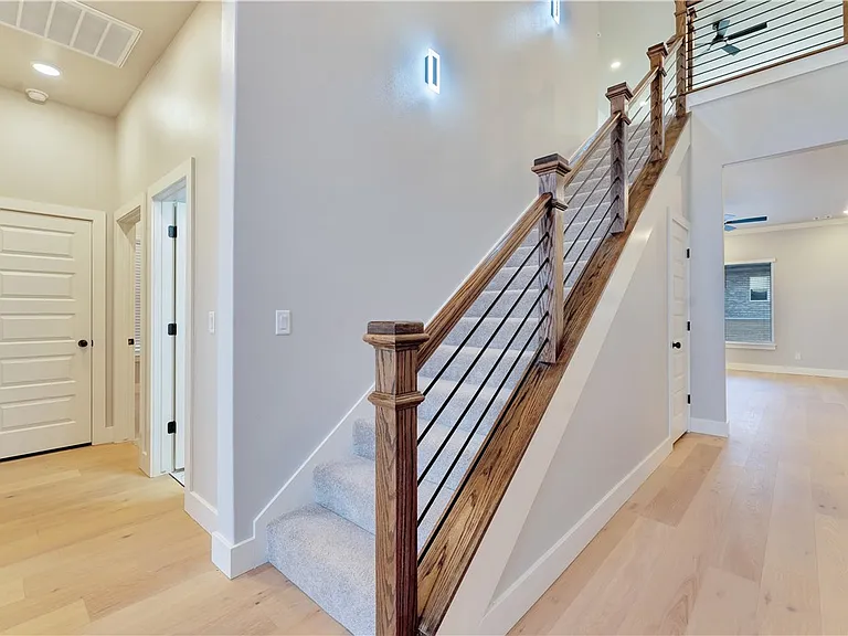 1851 Lotus Rd — Photo 2