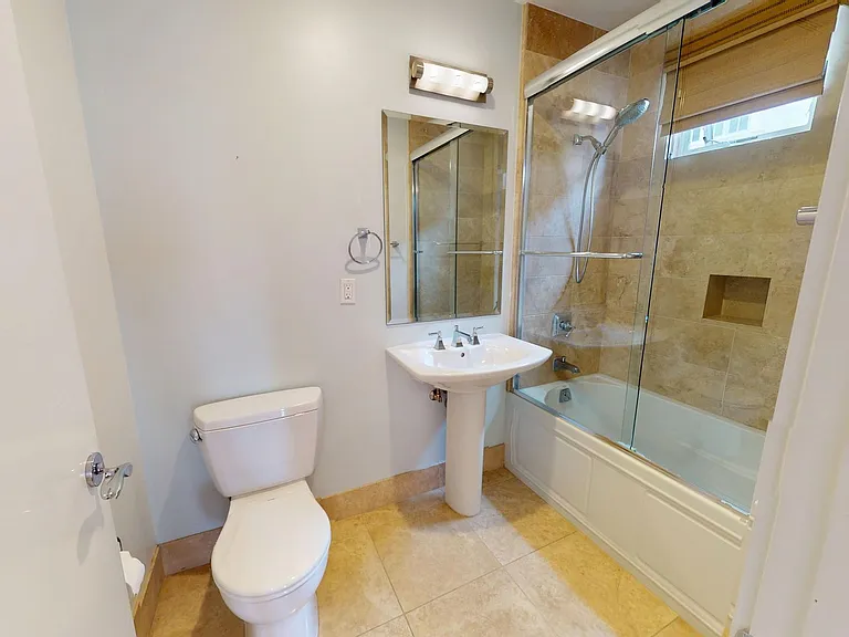 141 Orange Ave #306 — Photo 16