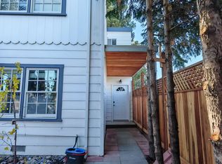 1617 Cleveland Ave #2, Santa Rosa, CA 95401