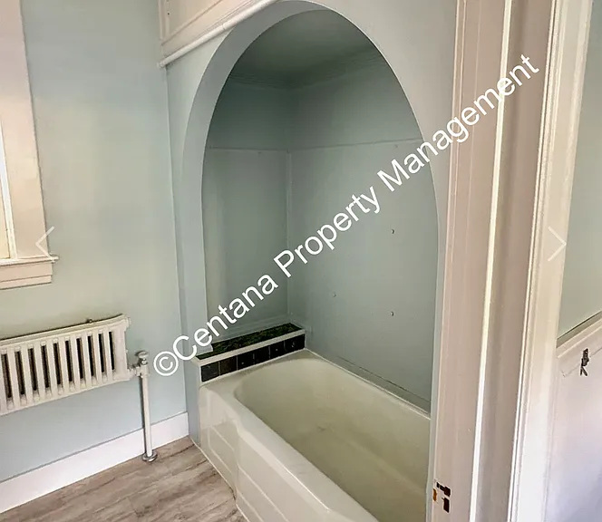 301 W Park — Photo 14
