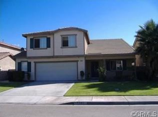 15591 Skylark Ave, Fontana, CA 92336