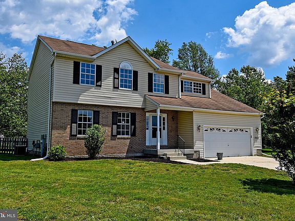 2nd image of 3113 Lavall Ct