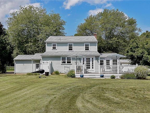4th image of 47 Shady Cove Rd