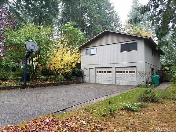 2nd image of 1717 Camden Park Dr SW