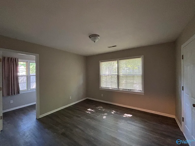 2705 Willena Dr SE — Photo 11