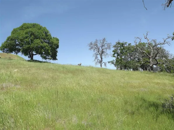 5439 Arbolada Dr, La Grange, CA 95329