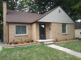 2212 Roberts Ln, Lansing, MI 48910