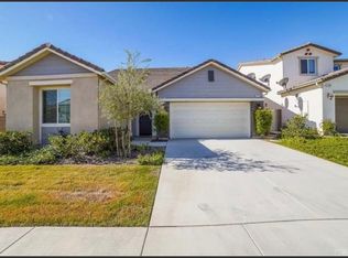 11709 Silver Birch Rd, Corona, CA 92883