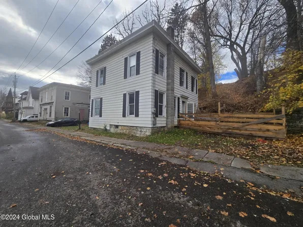 29 Washington Street, Fort Plain, NY 13339