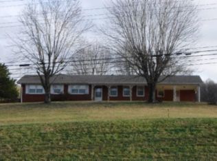 3151 Gainesboro Hwy, Celina, TN 38551