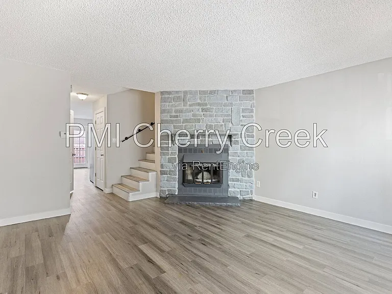 1223 S Idalia St — Photo 2