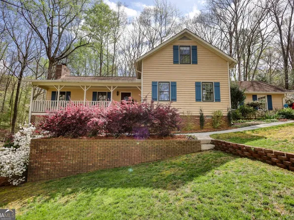 4052 Oak Harbour Cir, Gainesville, GA 30506