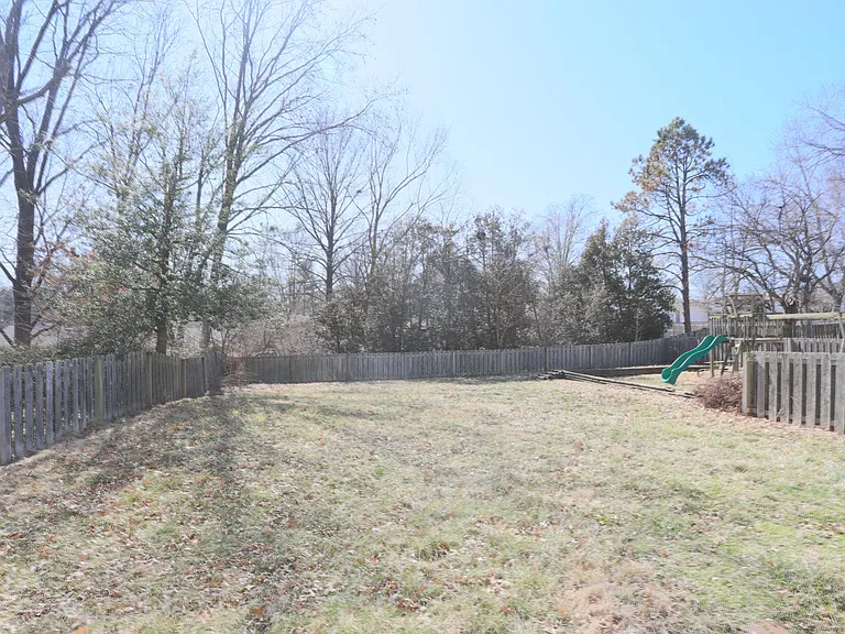 Greenwalk Dr — Photo 4