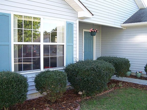 5th image of 836 S Dogwood Ln