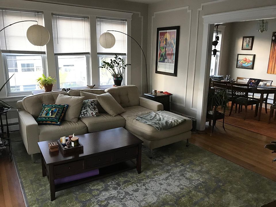 2nd image of 17 Slater Ave