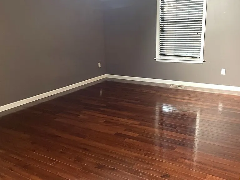 2138 Bernhurst Dr — Photo 9