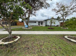 9300 SW 57th Ter, Miami, FL 33173