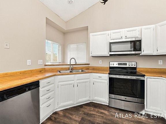 4th image of 6658 Chantilly Pl