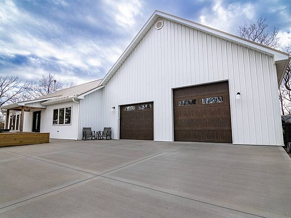 5th image of 4697 SE Rogers Rd