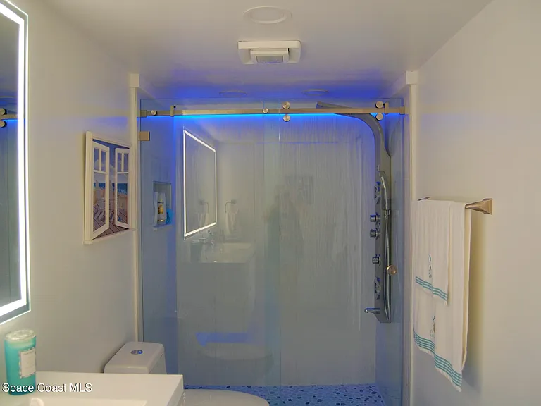 1860 N Atlantic Ave #B405 — Photo 21