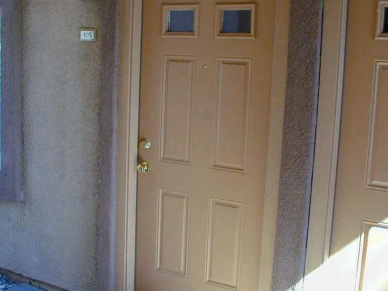 330 S Beck Ln #105 — Photo 2