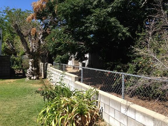 4th image of 1597 Kendall Dr