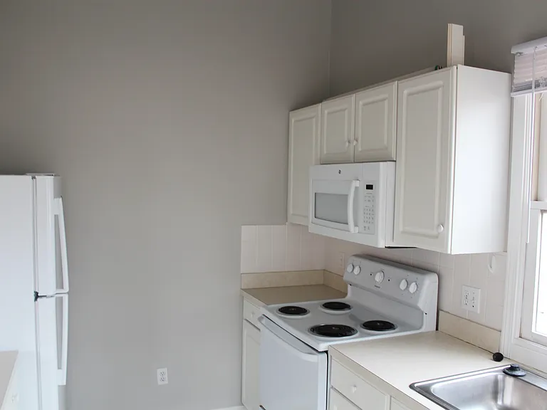 6107 Camelot Ct — Photo 5