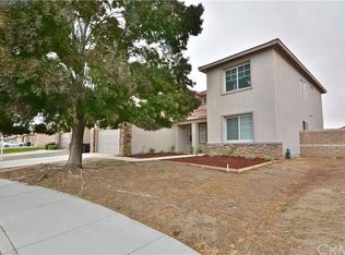 13078 Nelliebell Dr, Victorville, CA 92392
